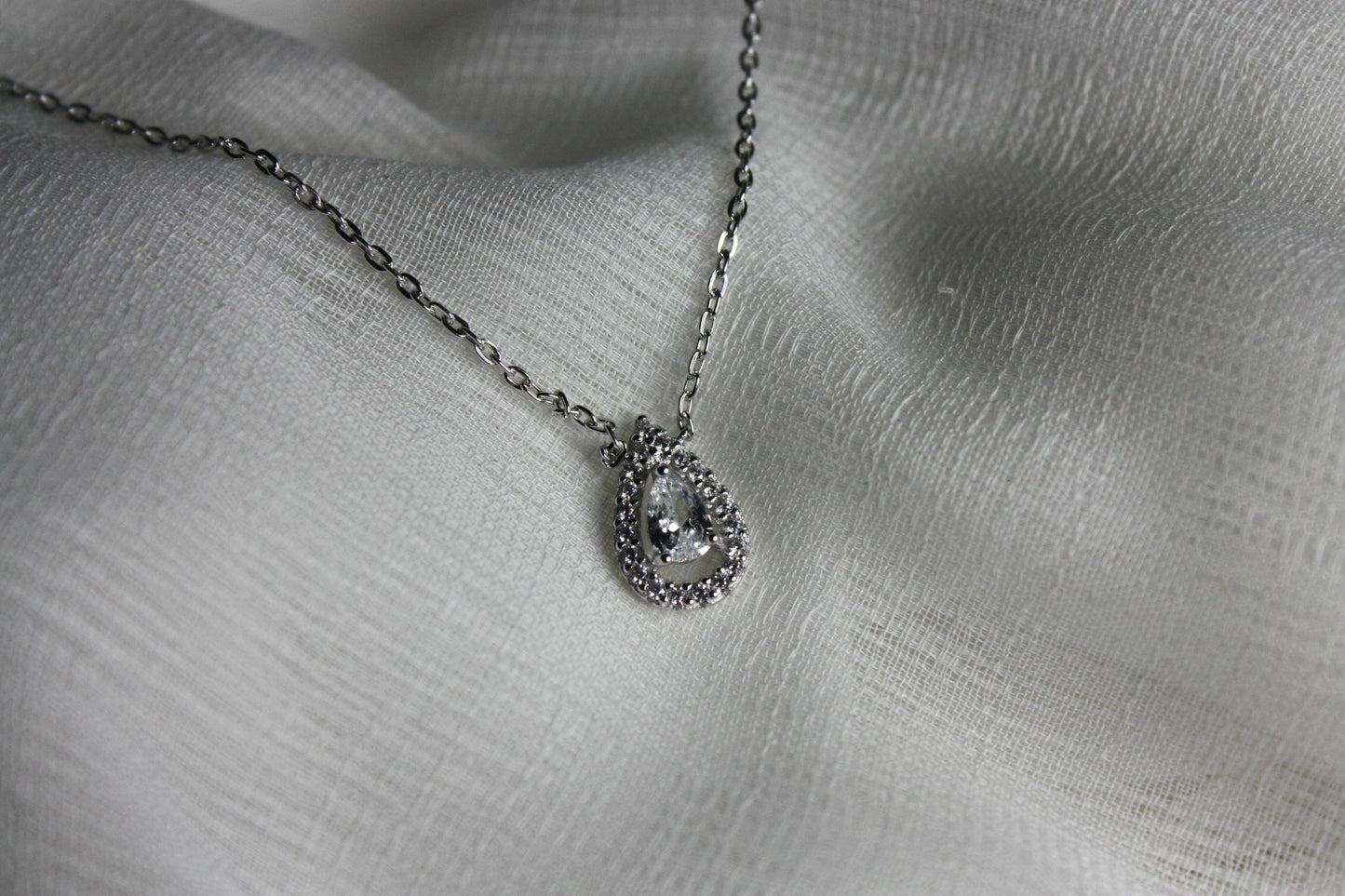 White Essence Necklace